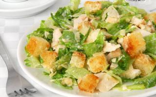 Caesar salad.  This is interesting.  Caesar salad: a classic step-by-step recipe for a light dish.  Prepare a classic Caesar salad with your favorite sauce using step-by-step recipes